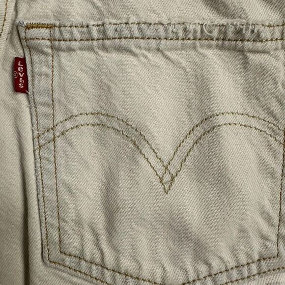 Levi’s ~ 501’s light wash almost white ~ denim cutoffs ~ button fly ~ size 25 - Picture 3 of 12